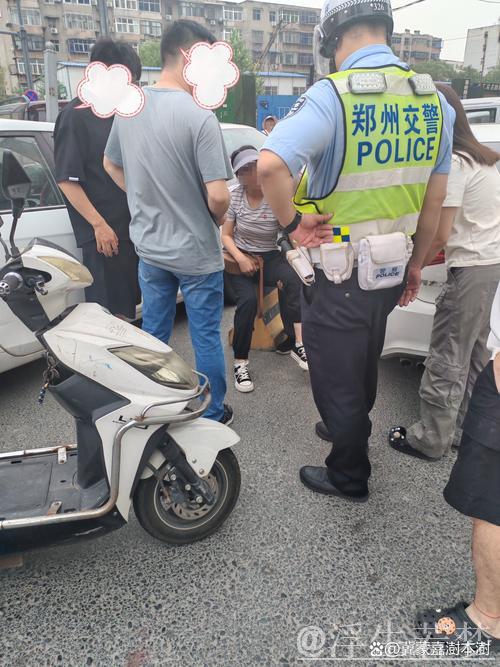 伦敦站首战频发事故 卡西迪胜出 伦敦站首战频发事故 卡西迪胜出