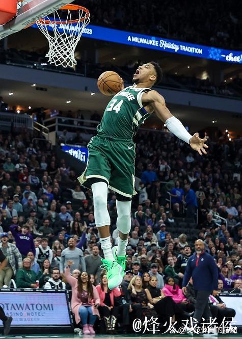 字母哥41+9+8助雄鹿击败公牛 骑士狂胜鹈鹕