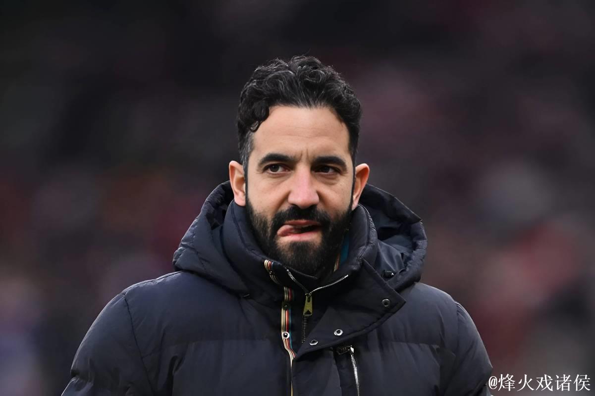 曼联主帅阿莫林被解雇，此前公开批评俱乐部